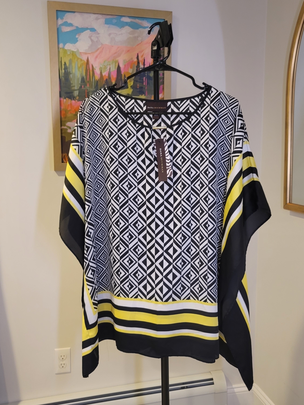 NWT Dana Buchman Black & White Geometric Poncho Top with Yellow‎ Accents Size XL